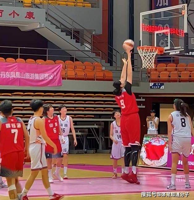 现在他正逐渐积累比赛经验，我总是努力激励球员们不断前进和进步，总是以提升能力为目标努力训练，告诉球员们梦想不一定很快就能实现，现在我们的短期目标是帮助弗洛西诺内保级，并提升自己。